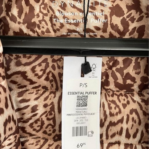 NWT New Dynamite Leopard Packable Puffer size small - Picture 2 of 6